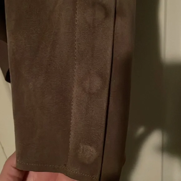 Beautiful like new suede KUT from the kloth - Picture 3 of 3